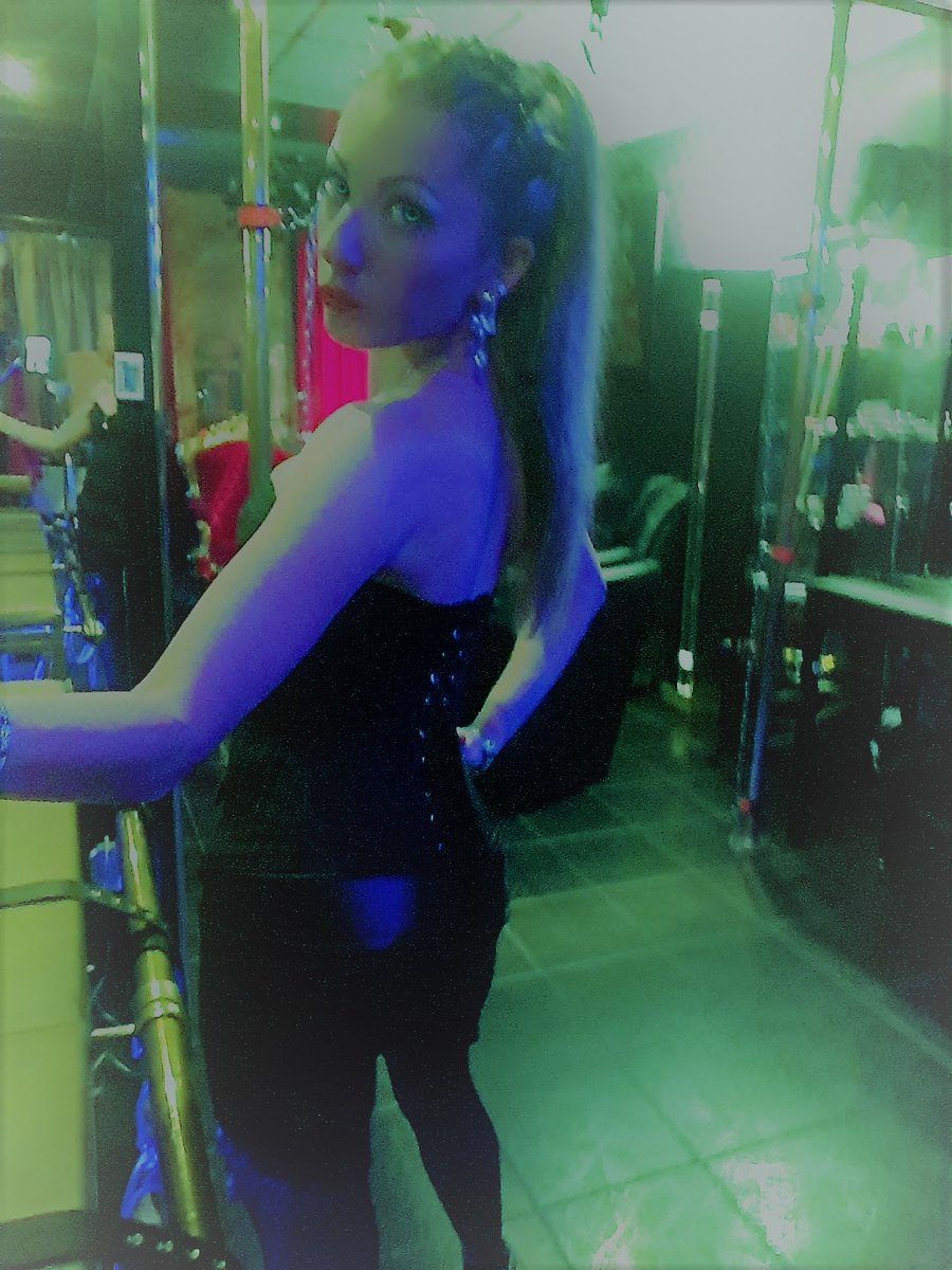 Mistress Emma tweet media