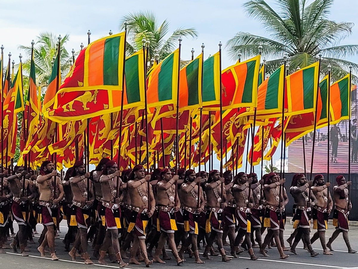 FranceinColombo's tweet photo. Happy Independance Day ! Aujourd’hui 4 février, le Sri Lanka célèbre le 75ème anniversaire de son indépendance. @FranceinColombo présente ses félicitations et ses meilleurs voeux à tous les Sri-Lankais. Amitié, solidarité et coopération sont les fondements du partenariat 🇨🇵-🇱🇰 https://t.co/hT1BiG4T9W