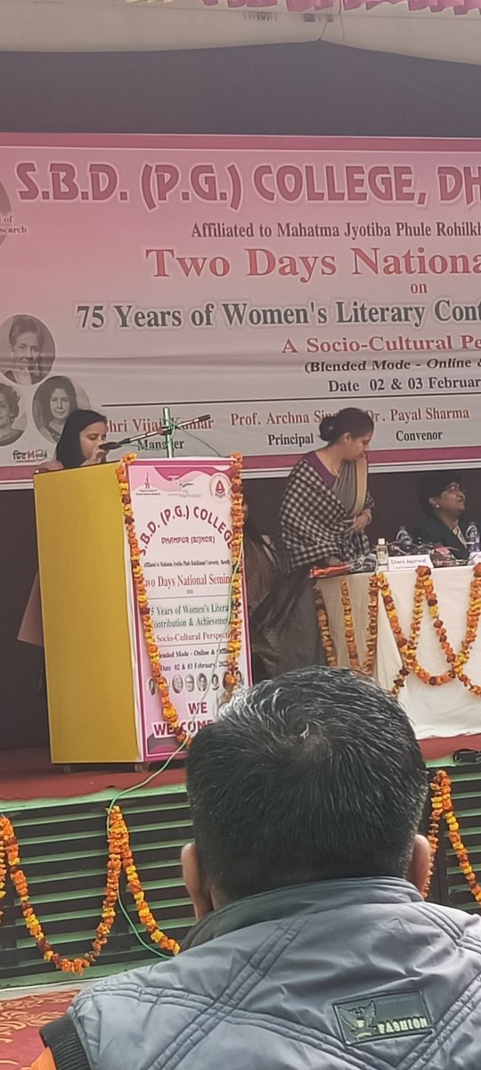 sbdpgcollege's tweet photo. अपने बच्चों को शिक्षित करो क्योंकि कलम में वो ताक़त है जो बड़े बड़े साम्राज्यों को उखाड़ कर फेंक देती है।
जो काम करोड़ो तलवारें नहीं कर सकतीं वो अकेले एक कलम कर देती है।-
SBD महाविद्यालय https://t.co/prZ2KbMMcc
