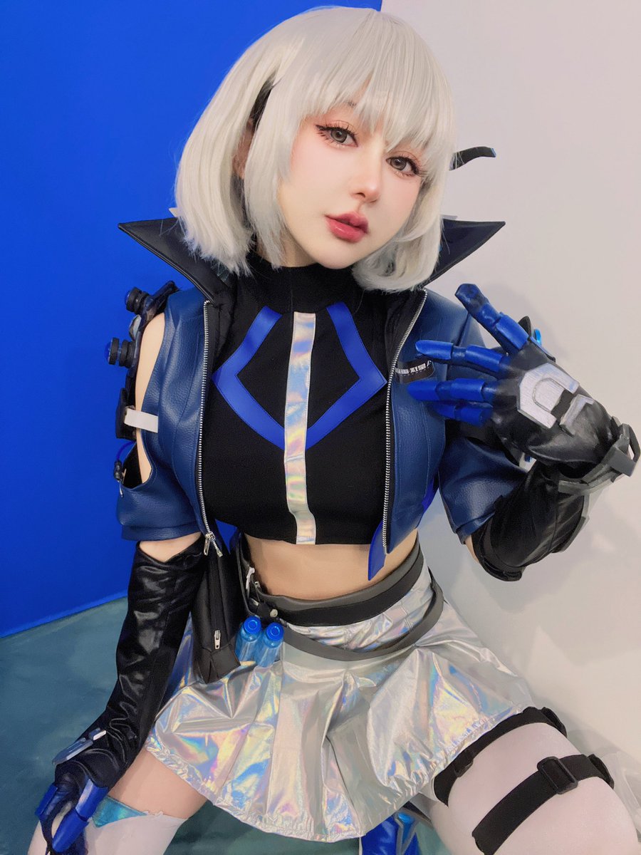 今天LOOK😎
明天一樣喔
最後一天了
桃桃會努力的💪🏼

#星球重啟 #電玩展 #2023電玩展 #tgs2023 https://t.co/6H9MYZhOSn