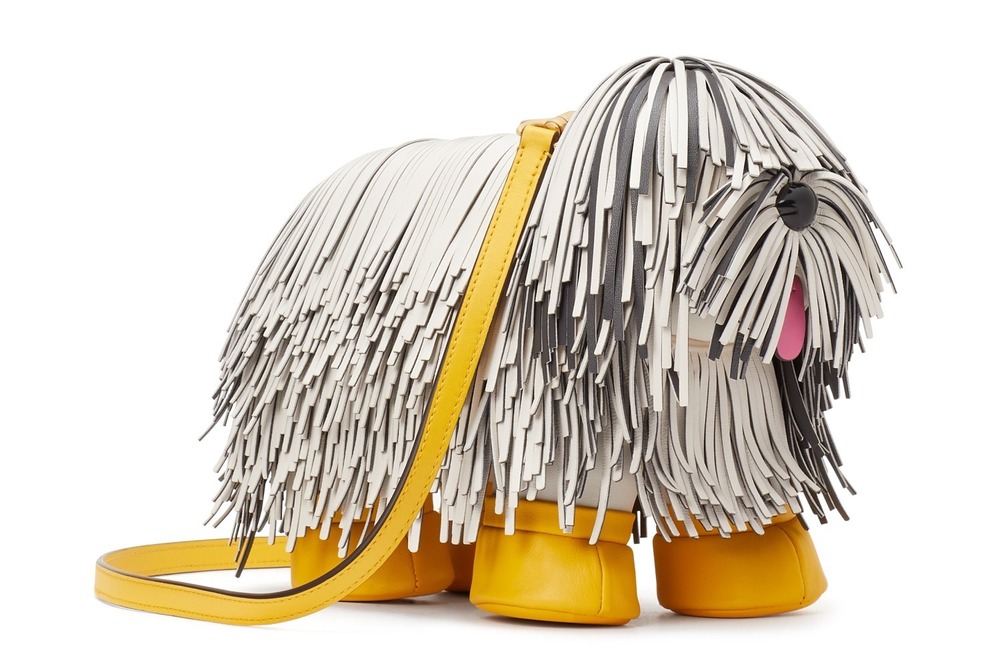 ケイト・スペードの23年春バッグ、ふさふさレザーフリンジの“犬”型