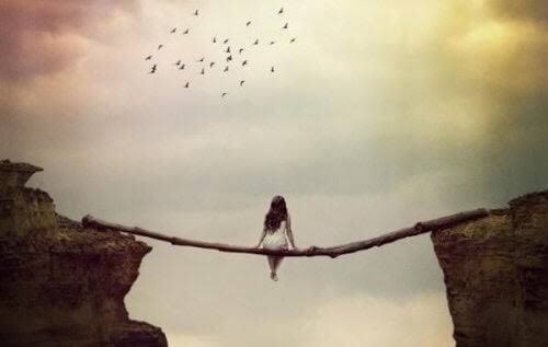 "Değiştiremeyeceğin şeyleri kabul etmeyi öğreniyorsun ve en önemlisi kendini kabul etmeyi öğreniyorsun..."
￼
Eleanor Coerr, Mieko ve Beşinci Hazine