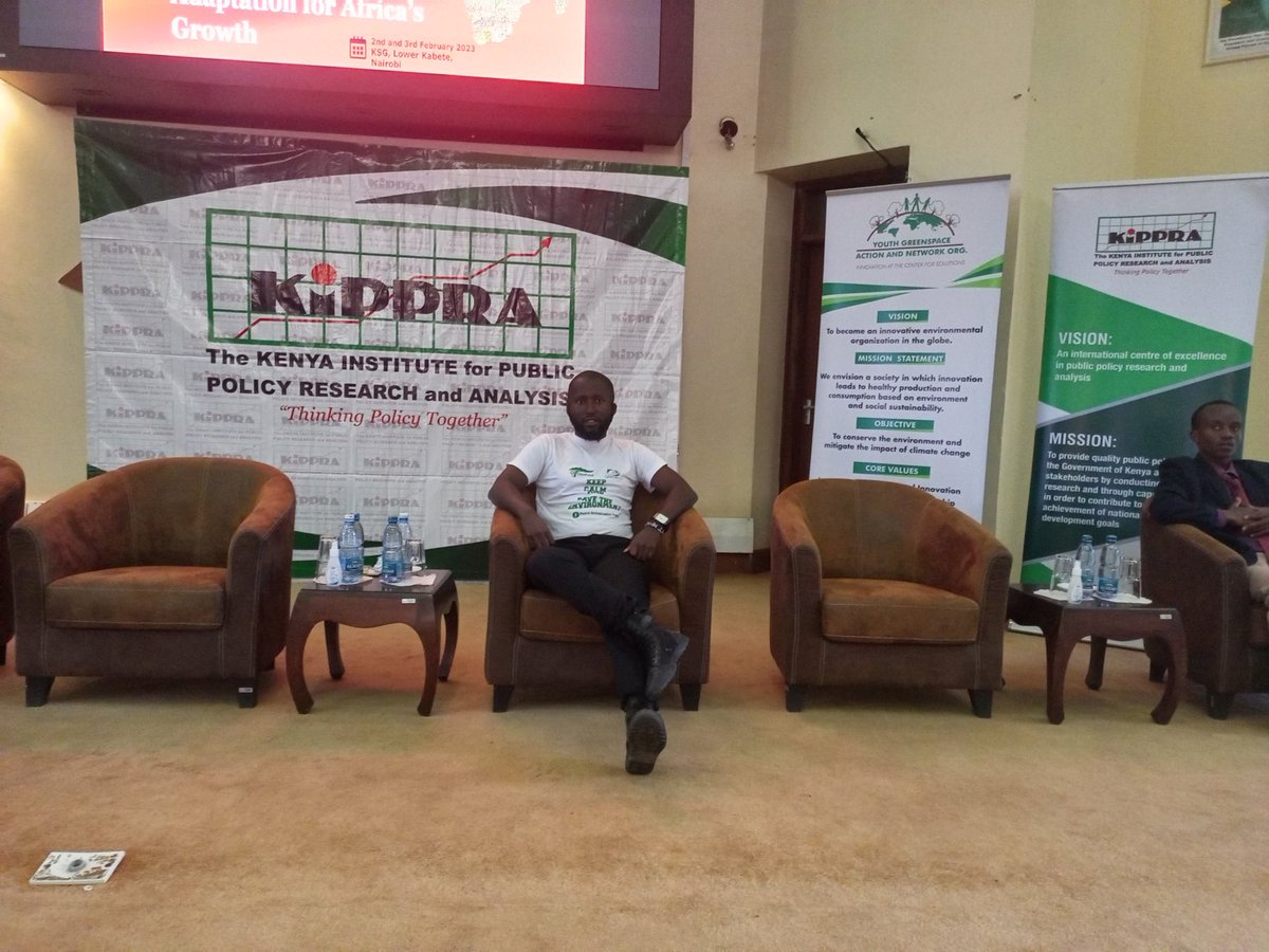 titus_kims's tweet photo. #ClimateAction begins with me.
Honored to participate in youth symposium with the Theme: Sustaining youth participation in climate adaptation for Africa Growth.
Its Time to walk the talk.
@KIPPRAKENYA @GGKP_Finance @WBG_Climate @JibS_Owomugisha https://t.co/HnY1ZjFjZ0