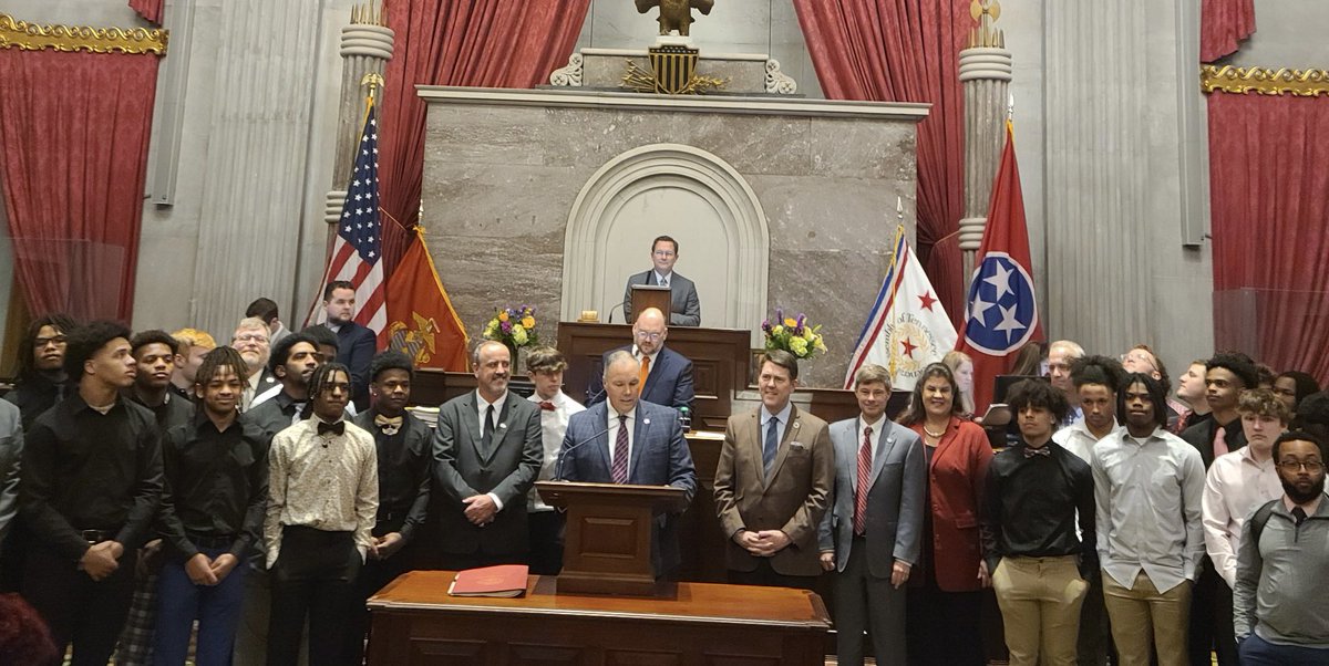 Shane Reeves tweet media