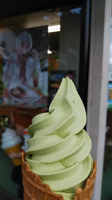 ブタ串や川根茶ソフトはたべられたけど、1番の目当てだったダムカレーは時間が合わず食べられなかった。 