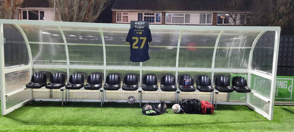 DaveNeill27 (@dneill27) on Twitter photo The lads <a href="/essexcharityfc/">Essex Charity FC</a> hanging my shirt on the bench for the game.
Words cannot describe what that means to me x
Thank you for your support x The lads <a href="/essexcharityfc/">Essex Charity FC</a> hanging my shirt on the bench for the game.
Words cannot describe what that means to me x
Thank you for your support x