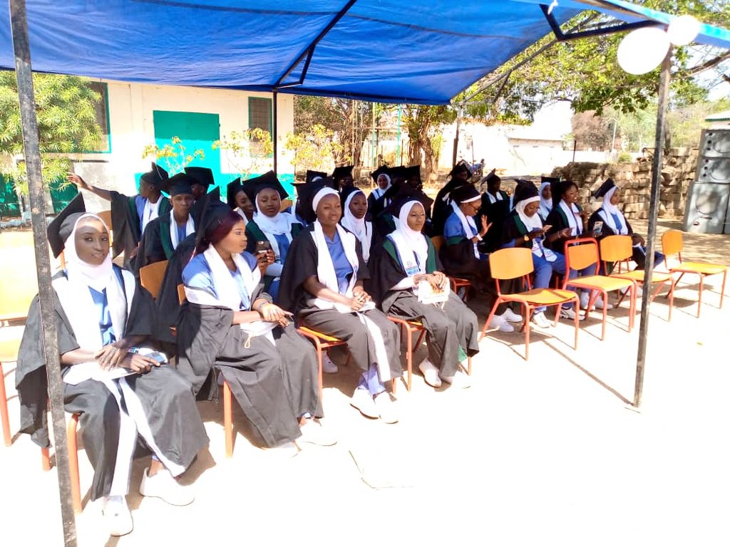 GambiaRedCross's tweet photo. This morning, we held a SEND- OFF ceremony for students sponsored at  the Community Health Nurse school.

Thru the Healthcare Support and Strengthening in The Gambia (HSSG) Project we provided scholarship for 20 students. 

45 other CHNs were supported as well.
 @Solhealth #UBOne https://t.co/0rT02NHJBi
