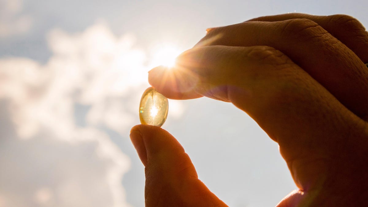 Gizmodo's tweet photo. Vitamin D Supplements Linked to Reduced Risk of Suicide, Study of Veterans Finds https://t.co/ZNwxj0rYhi https://t.co/TF2ZA47kk2