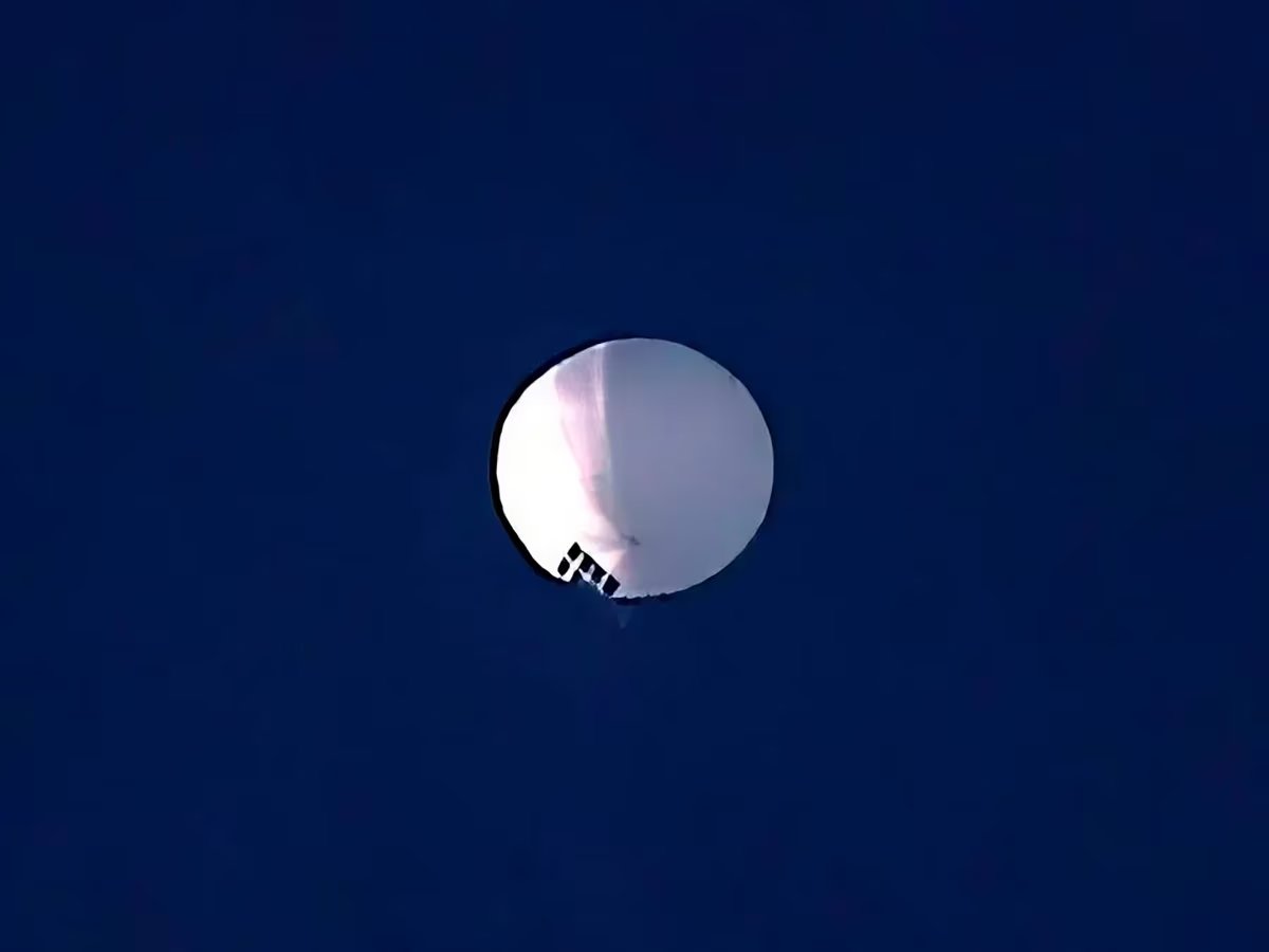 ⏩ El Pentágono detectó un segundo globo espía chino sobrevolando Latinoamérica. 
Su destino sería, Uruguay,  para espiar  a Mario Bergara,Charles Carrera y Marcelo Abdala.