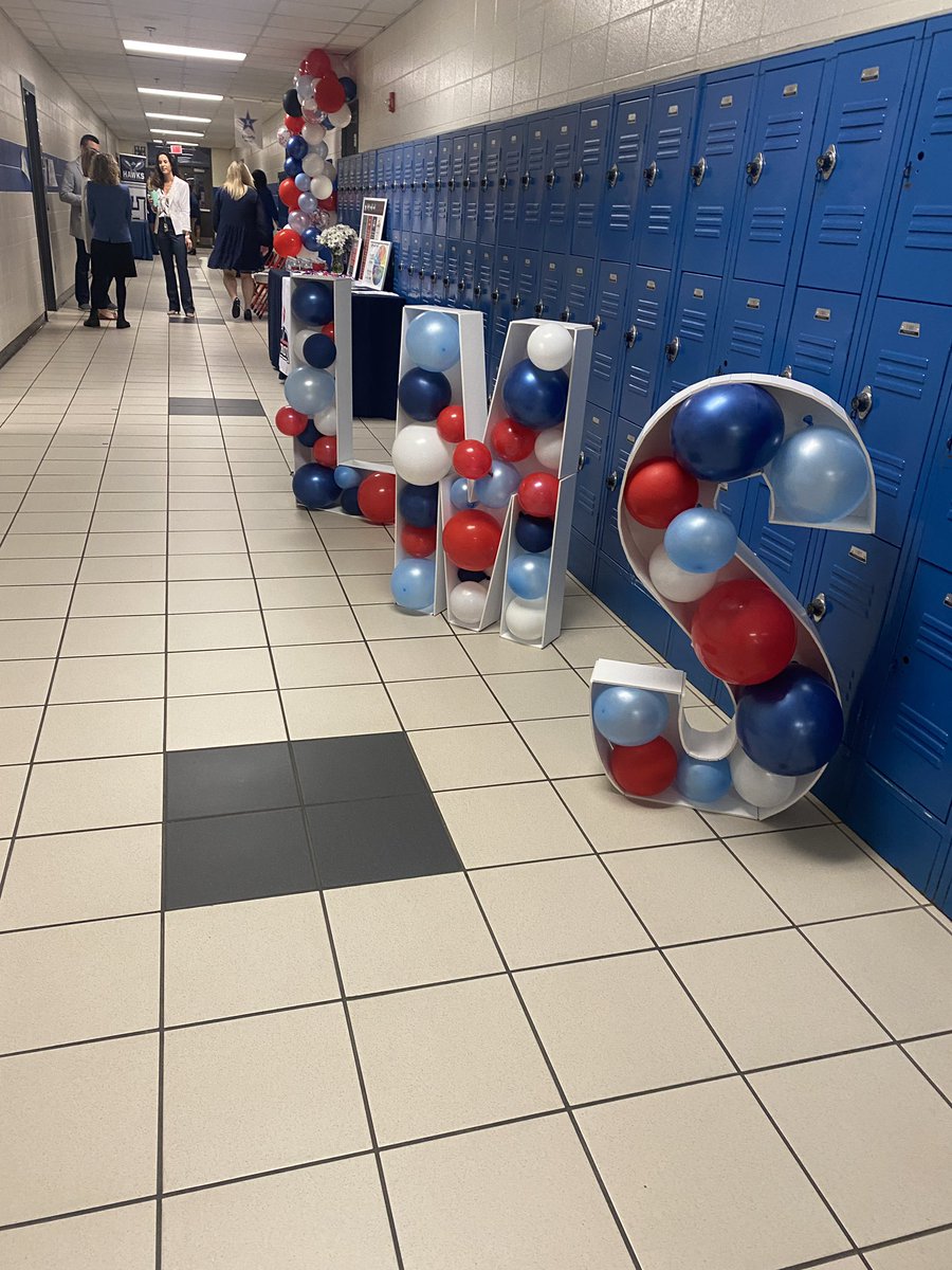 MegBegnaud's tweet photo. We are thrilled to to welcome candidates HOME to Liberty this morning ❤️💙 #fcsconnect https://t.co/VtkRtkVBAi