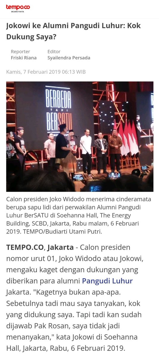 <a href="/AndiSinulingga/">Andi Sinulingga</a> Gw dah komentari soal postingan lu ini, gw sebut lu coba goreng. Ternyata setelah gw dapat kejadian sebenernya ternyata lu buat HOAX. Lu bilang ini video deklarasi tambah satu periode ternyata ini video siswa Pangudi luhur yang undang Jokowi sebagai Capres tahun 2019. Bahlul.