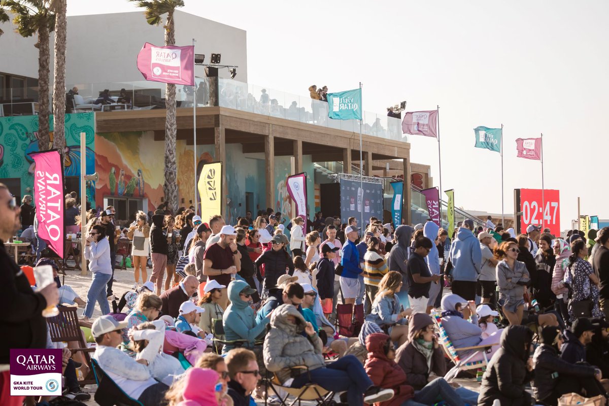 qatarairways's tweet photo. Everyone, like this post to give Gianmaria Coccoluto and Bruna Kajiya a round-of-applause for being crowned champions at the first #VisitQatar GKA Freestyle Kite World Cup at Fuwairit Kite Beach πβ€οΈ
π
#gkakiteworldtour #GKAQatar
ππΆπ¦ https://t.co/wqu7bwBdqY