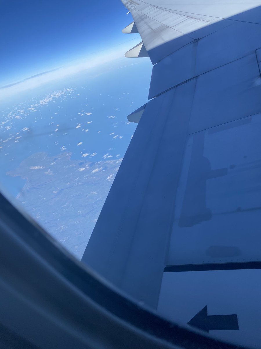 MerisemaS's tweet photo. Un jour, ils vous diront: vous avez un passeport valide?  Prenez l’avion ✈️, le service est gratuit, nul besoin de visa ni de ticket. Ils en auront marre de vous avoir dans leur pattes, sur votre propre terre patrie. #freehaiti #TTA #reveillez-vous #ayiticheri #1janv1804 🇭🇹🇭🇹🇭🇹 https://t.co/2jleb8aCGE