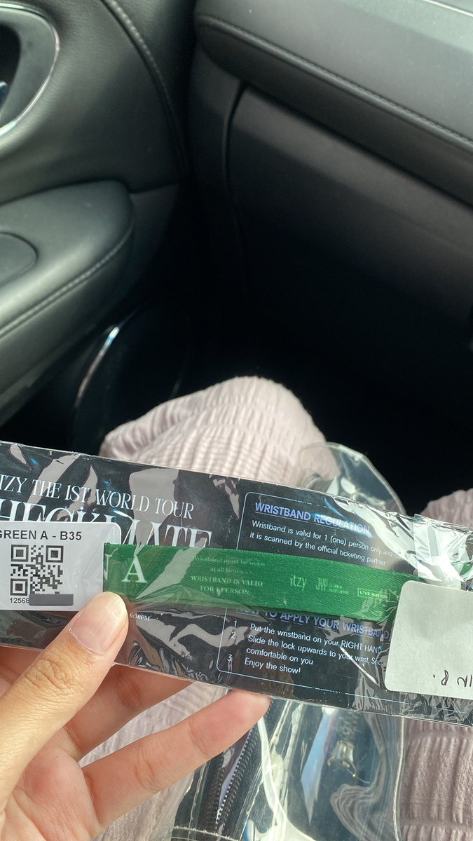 simonsayslty's tweet photo. Landing jam 8 pagi terus ke hotel turu baru tuker tiket. Checkmate jkt aman jaya🫶 https://t.co/nlmXm0BFmk