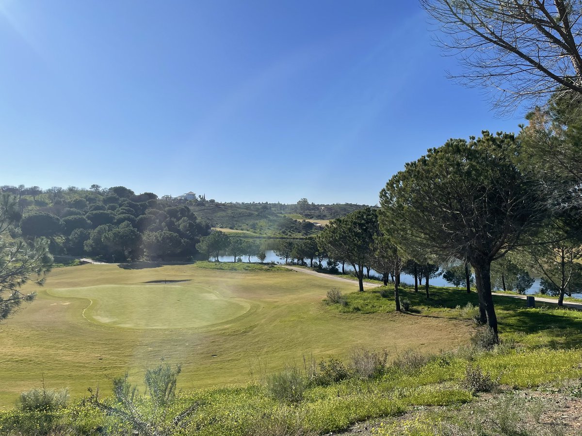 The stunning <a href="/MonteReiResort/">Monte Rei</a> yesterday. Please see packages to stay &amp; play - golftoursinternational.co.uk/golf-holidays/…