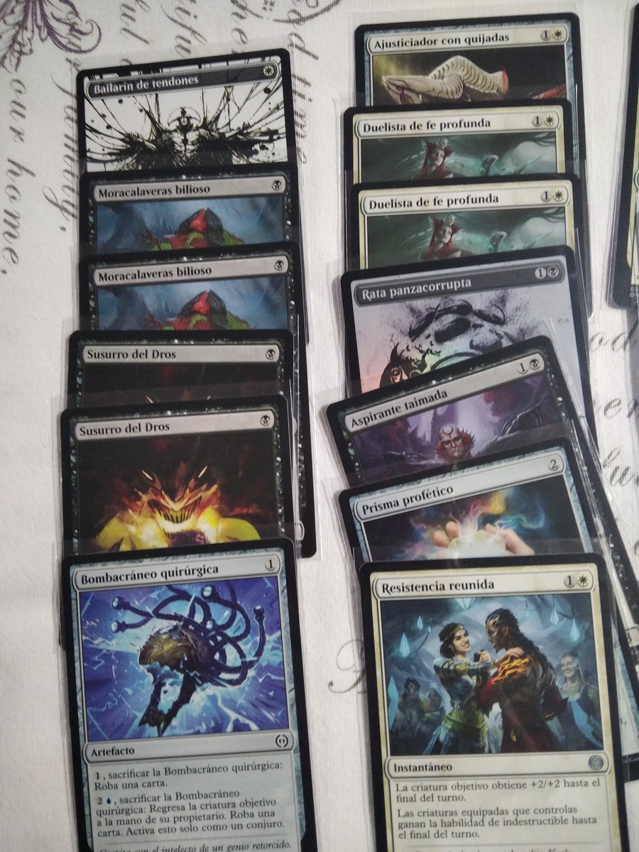 avilabook_'s tweet photo. Mi primer mazo de presentación.
No sé si está bien, pero he querido llenarlo de tóxico y proliferar. 🦠💀
#MagicTheGathering #cartasmagic #MTGPhyrexia #MTG #MTGArena https://t.co/VGkeH5Oo27