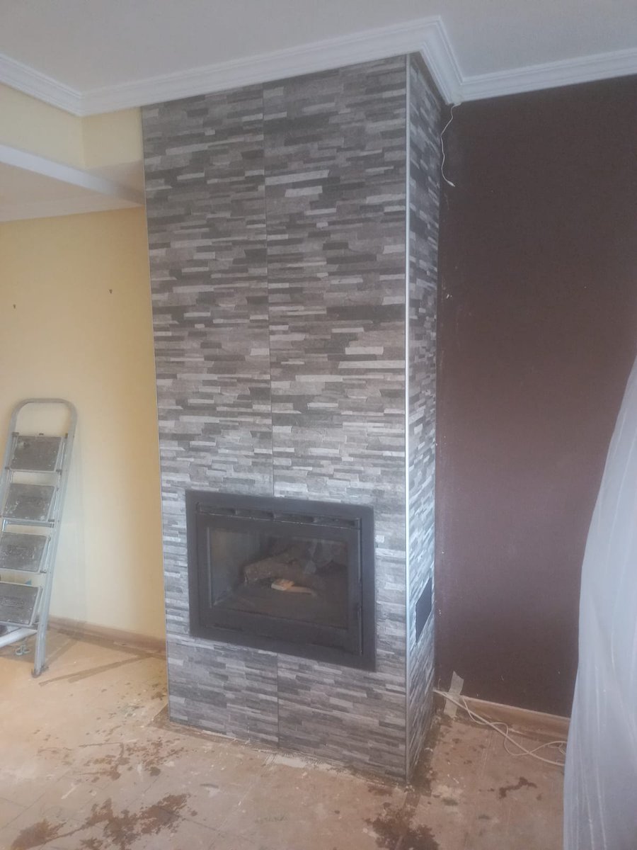 Chimeneasmolina's tweet photo. Lacunza Midi 700 con chapado de piedra de @Chimeneasmolina

#chimenea #fireplace #estufa #stove #kominki #lacunza #alcaladehenares #guadalajara #leña #pellet https://t.co/yKAg9ckMBi