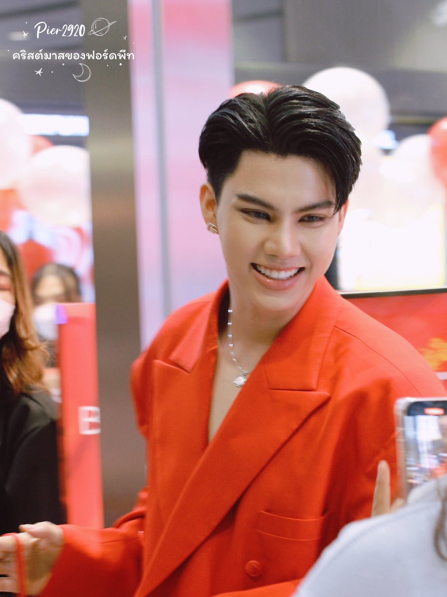 Pier2920's tweet photo. 030223 : ลงมากกว่า4รูปให้แล้วนะ55555
#เจอฟอร์ดที่บิวเทรี่ยม #BTCENTRALRAMA3 #BTStoreOpening #ComeFortZon #FortFTS https://t.co/KyQVNlogH9
