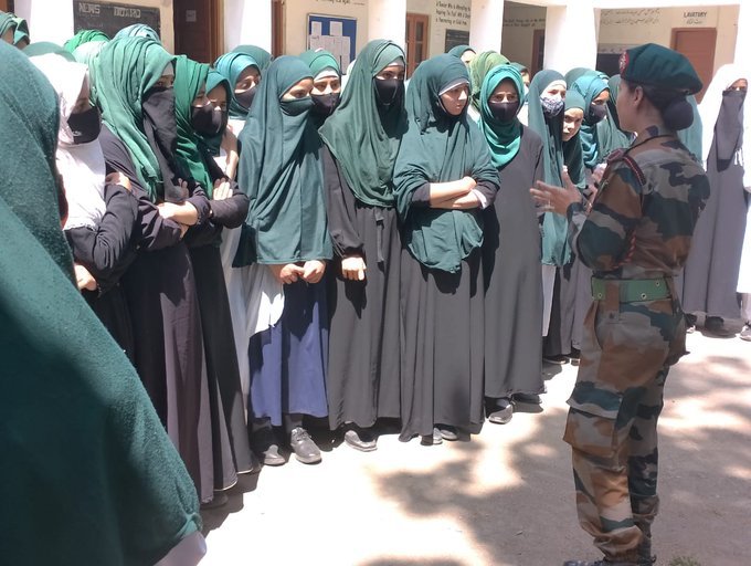 #ShiningKashmir
At Anderwan, the Wussan Battalion organized a lecture on job opportunities for girls in the armed forces. #ShiningKashmirDifference #kashmirSolidartyDay #AskSRK #PakistanArmy  #quiz #WorldCancerDay
PATHAAN BIGGEST HINDI FILM
#IFFCONanoUrea #DetectToProtect