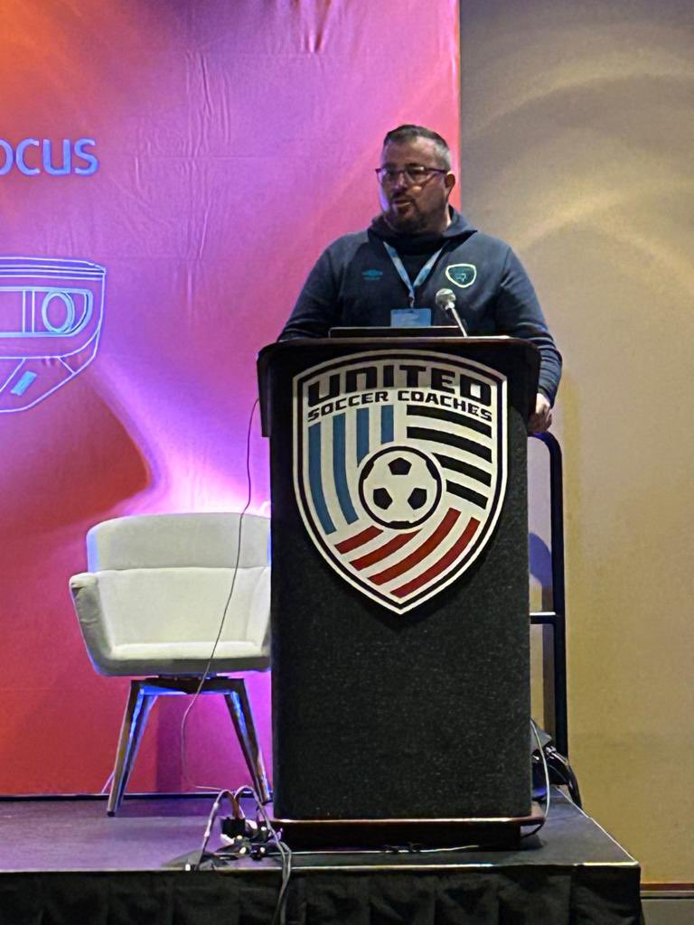 Great insights and detail shared by <a href="/MartinDoyle4/">Martin Doyle</a> High Performance Coach Educator &amp; Ireland Mens U21 Head of PA with our Uefa B students
#realitybasedlearning
#lifelonglearning
#UEFAlearning
Martin is currently completing the MSc Sports PA @setuireland setu.ie/news/setu-carl…