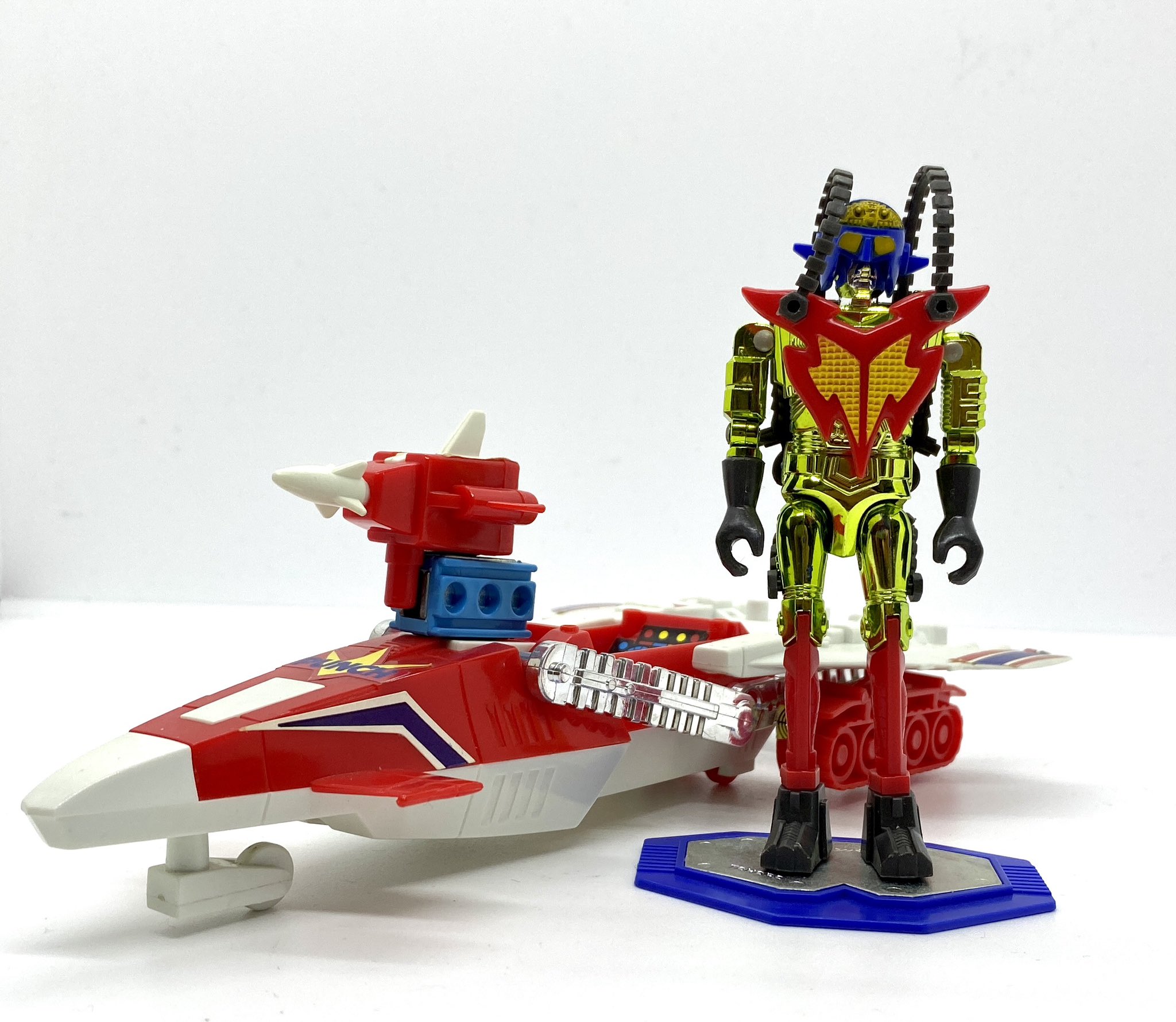 ミクロマンパンチP.01ジョー　ハンマータイプ ミクロマンパンチ P-01(ジョー)オレンジボディ の展示中