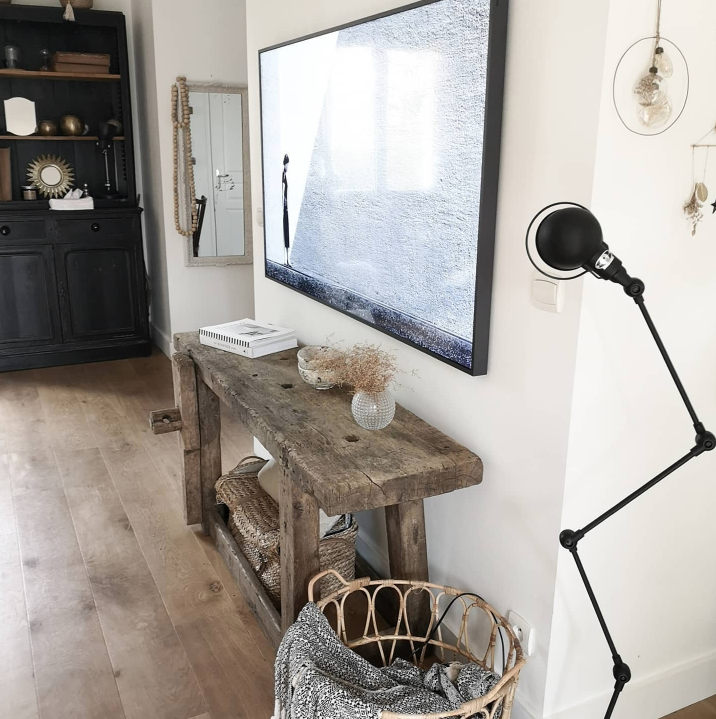 Lumitop_com's tweet photo. Surnommé ZIGZAG en rapport à sa composition de 4 bras articulés de 30 cm chacun, ce lampadaire JIELDÉ SIGNAL SI433 possède un look industriel qui saura vous séduire.
#jielde #jieldé #jieldelamp #madeinfrance #lumitop #industrialdesign #luminaire #light #deco #lampefrançais https://t.co/dVJ2Ar2YUC