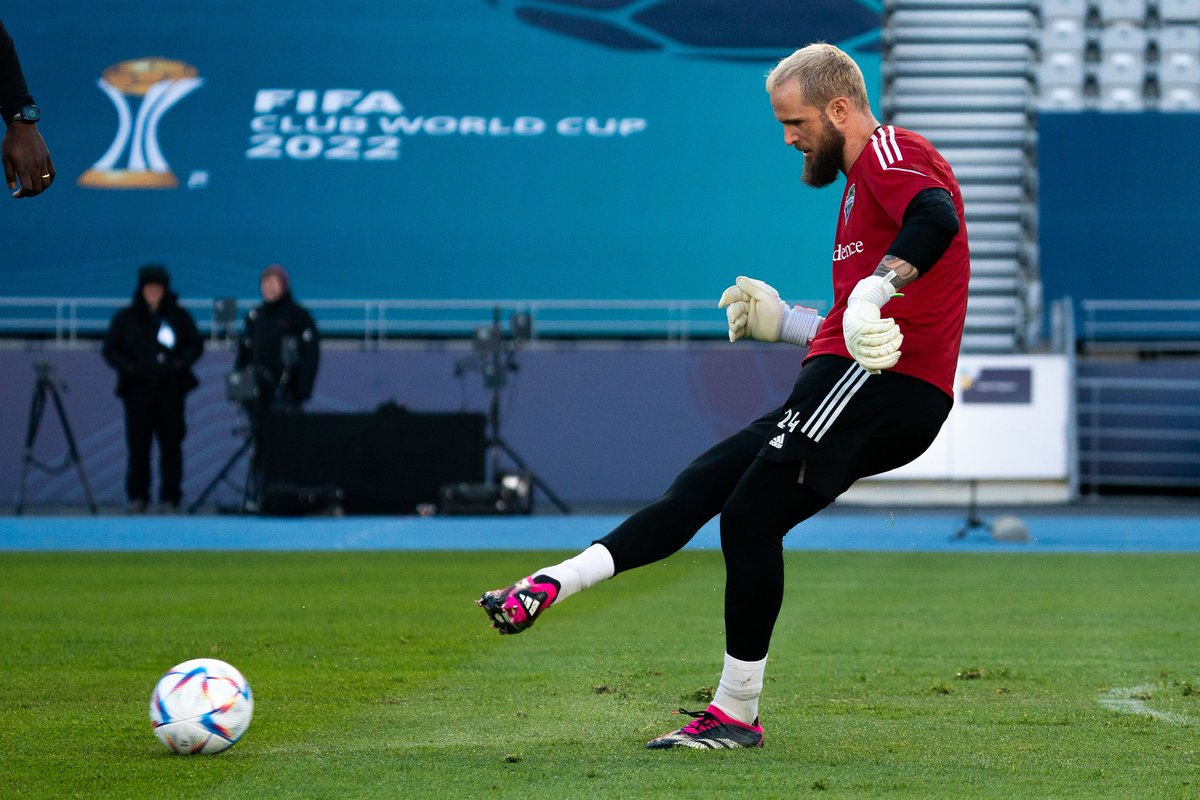 Stefan Frei tweet media