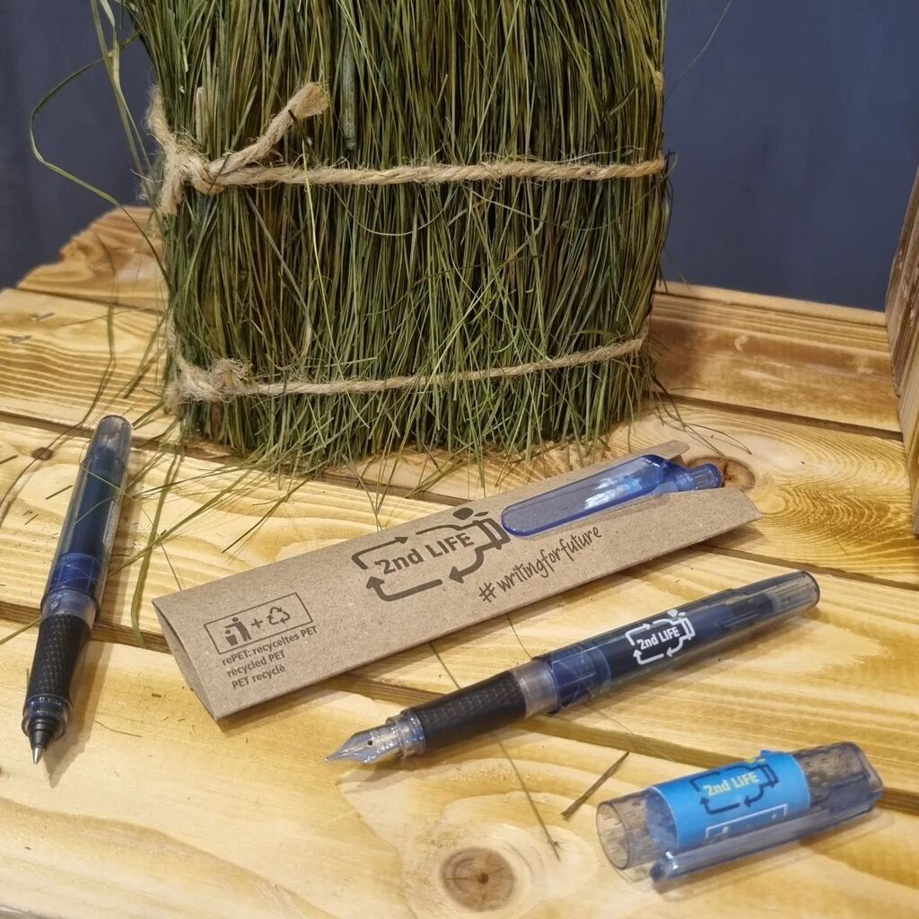 Die #Ambiente... Die #paperworld ist in ihr aufgegangen.

Und hier die <a href="/onlinegermany/">ONLINE Schreibgeräte</a> Second Life. instagr.am/p/CoPDcqCDIKr/