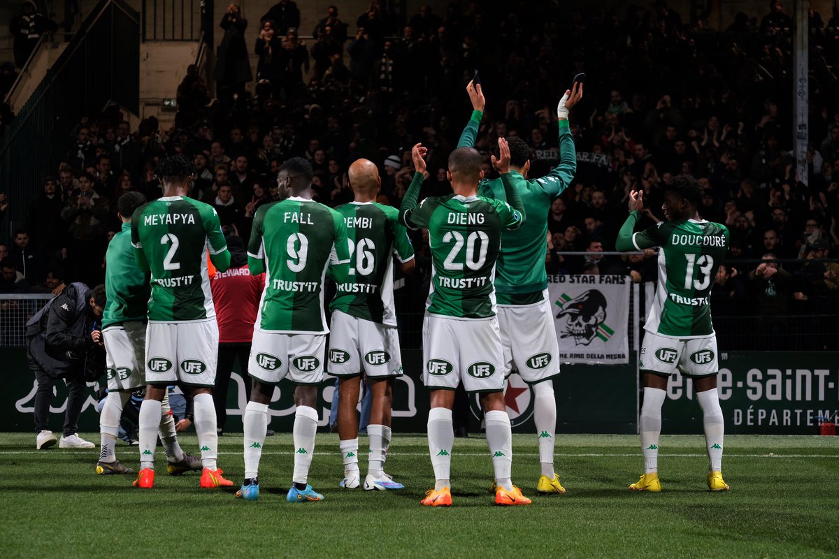 Victoire au stade bauer du @RedStarFC 2/1 face à @_CSSA 
#notrecoeurnotreforce #football #FootNational #bauer