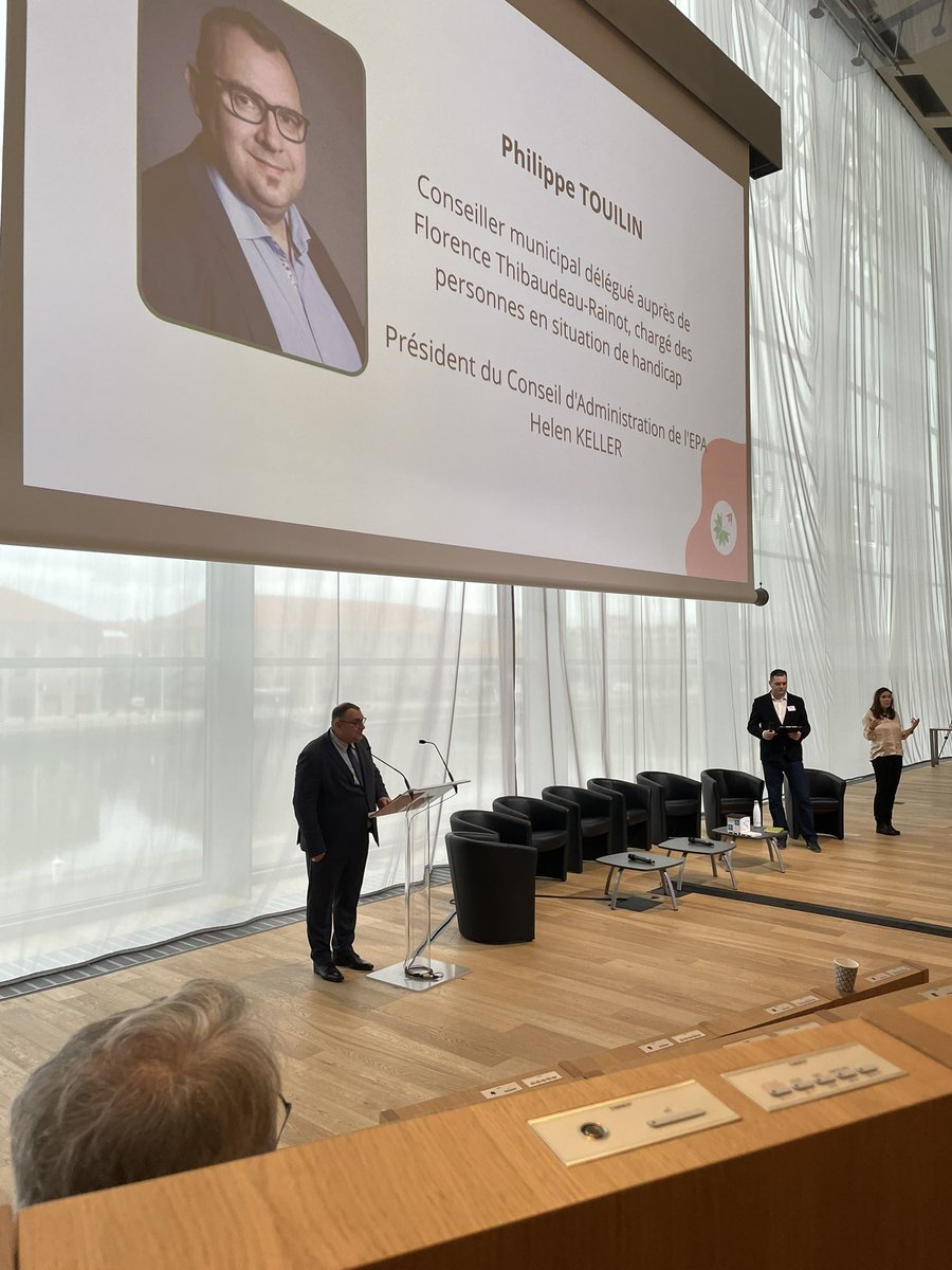 la_proj's tweet photo. #autodetermination day par l’Epa Helen Keller.
Retrouvez nous au carré des docks https://t.co/ZhUlXWCc1f