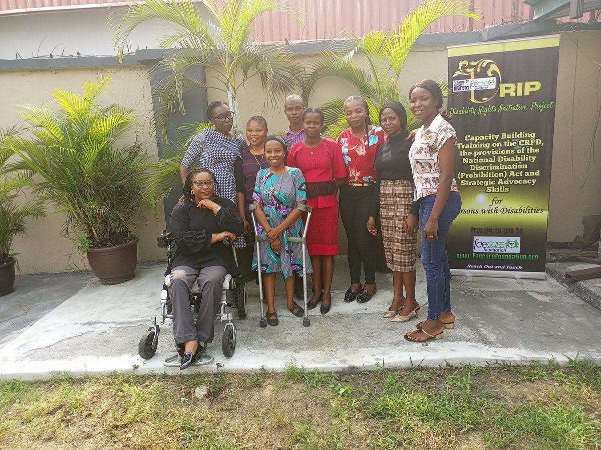 Faecare_org's tweet photo. Technical Adviser on FAECARE Foundation's @Faecare_org #DisabilityRightsInitiativeProject (DRIP) supported by @DisabRightsFund engages with Project Team and Volunteers in a one day training

#DisabilityRightsRivers #FAECARE4DisabilityRights 
#DRIPRivers 
#DisabilityRights https://t.co/lVxsGRK5oQ