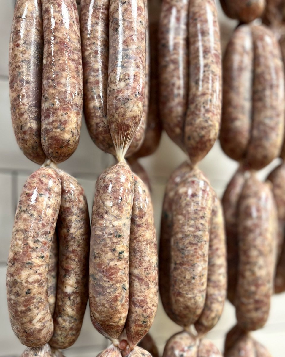goddardsbutcher's tweet photo. Our new secret recipe sausage..🇬🇧💥

‘The Goddards Banger’

#properbutcher https://t.co/IELPqAMahr