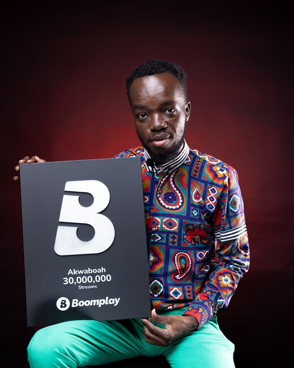 BoomplayGhana's tweet photo. Congratulations to @AkwaboahMusic on this huge win🥳!!! He has amassed over 8M streams on #Obiaa, 10M+ streams on his #LighthouseEP and over 30M total streams on #Boomplay is worth celebrating! Keep winning 🥂.
#BoomplayAwards2023 #HomeOfMusic #MusicForYou https://t.co/q7mnjludzF