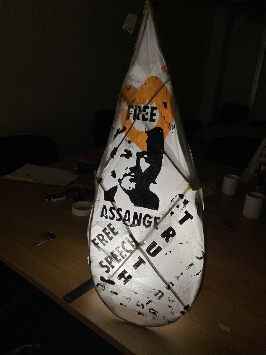 Stella_Assange tweet picture