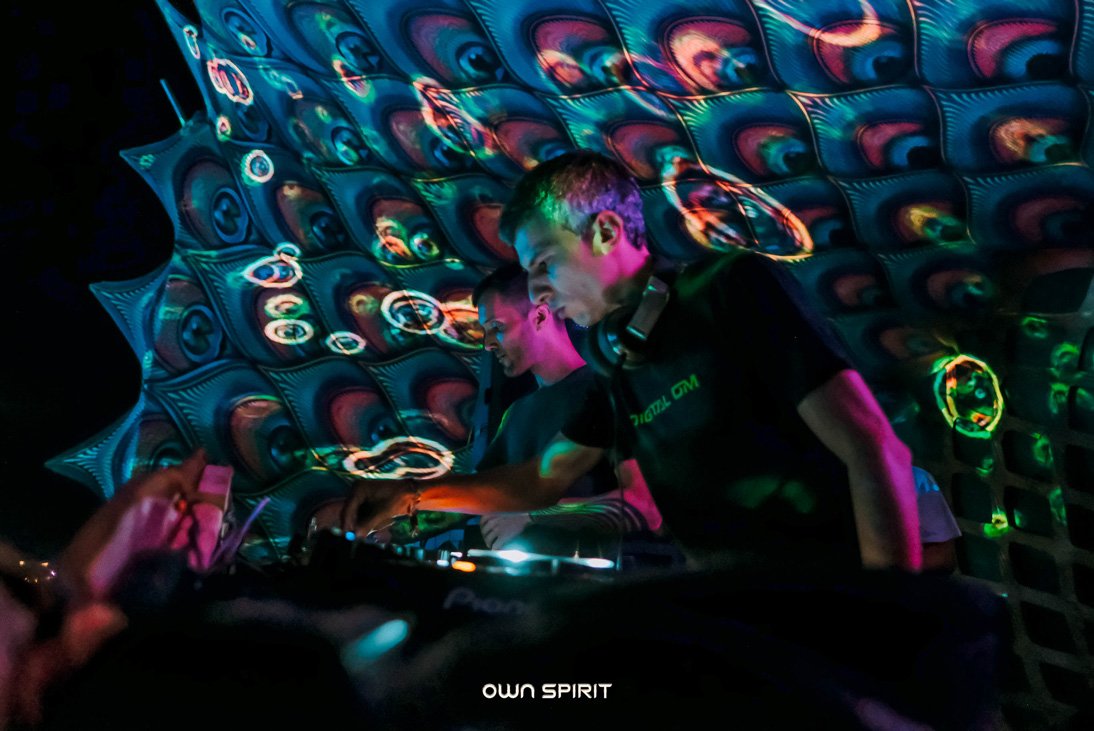 digital_om's tweet photo. Throwback to Top times at #OwnSpiritFestival with @DjDjantrix vs #Lunatica on the decks 🇪🇸
@Own_Spirit_Crew #lunaticapsy #ownspirit #ownspiritfestival #digitalom #digitalomproductions #trancefamily #psyfamily https://t.co/ON4OuZA5c7