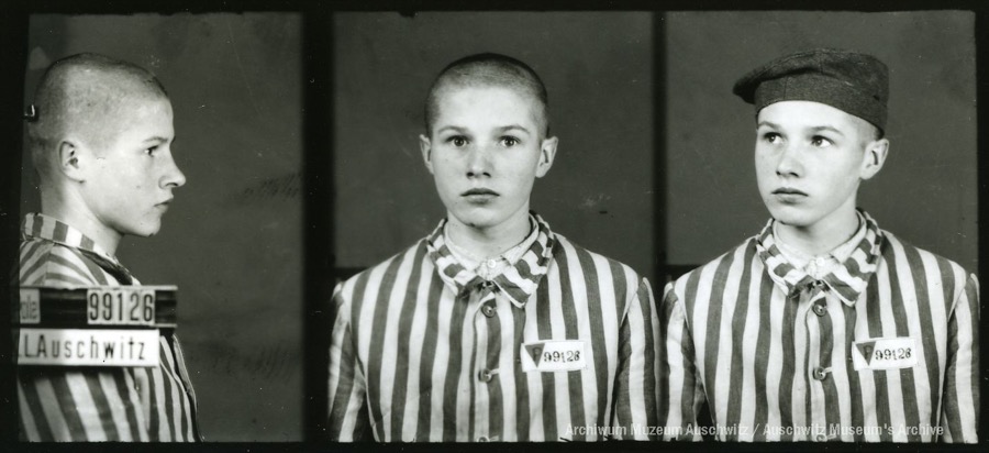 4 February 1924 | A Pole, Piotr Wawak, was born in Porąbka. 

In #Auschwitz from 1 February 1943.
No. 99126
He was transferred to Flossenbürg camp and liberated there on 22 April 1945.