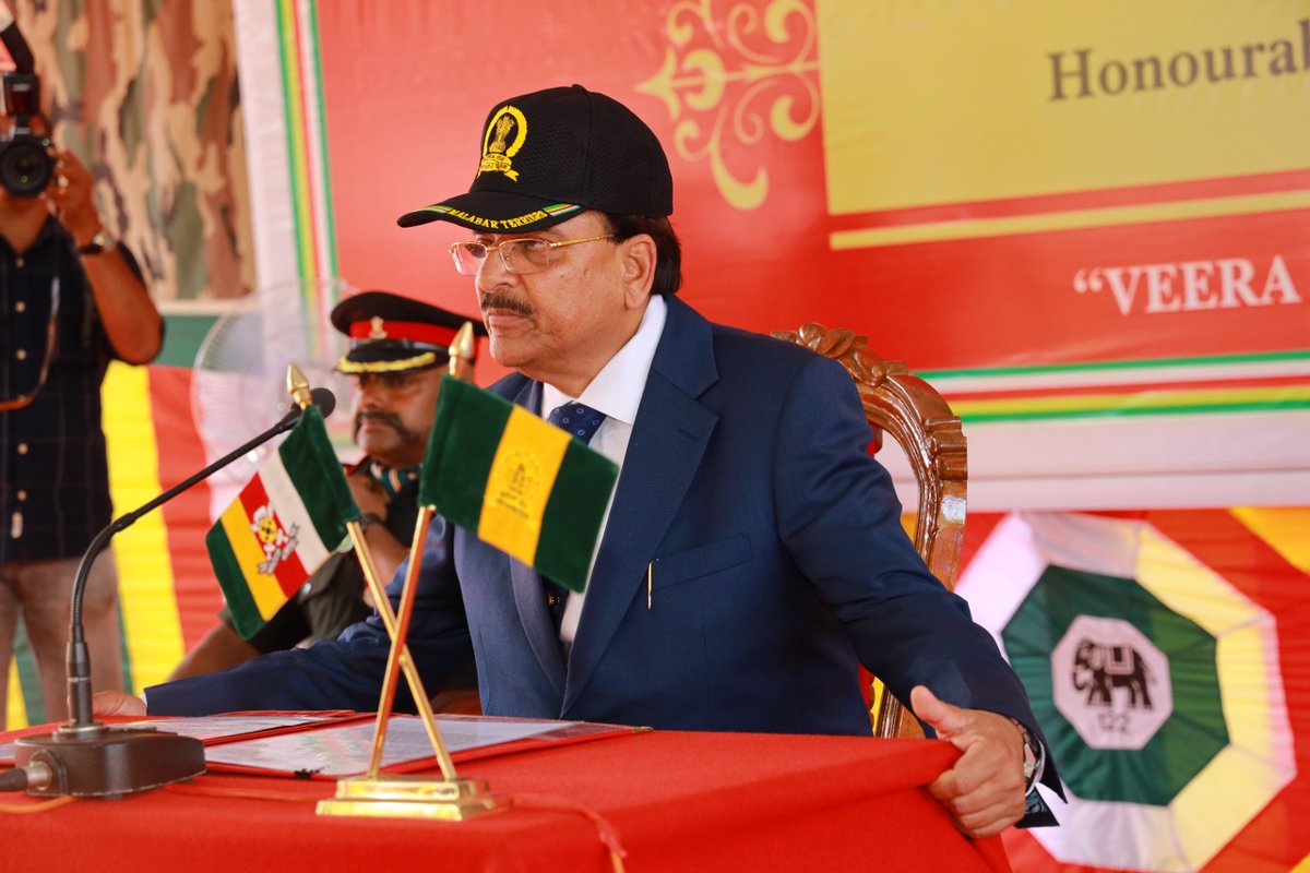 AjaybhattBJP4UK's tweet image. आज कोझिकोड में सेना की 122 इन्फैंट्री बटालियन (प्रादेशिक सेना) के सैनिकों से बातचीत की और उन्हें संबोधित किया..