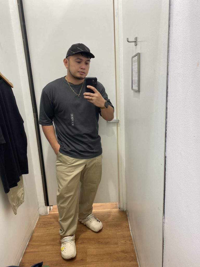 Kito🐻 on Twitter "Cargo pants era"