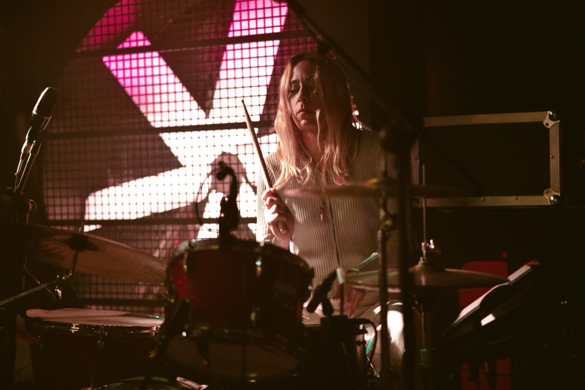 <a href="/_RufusTFirefly_/">Rufus T. Firefly</a> en <a href="/SalaRem/">Sala REM</a> dentro del <a href="/microsonidos_/">Microsonidos</a> 

Fotos <a href="/bocatatun/">Fernando Crego</a>