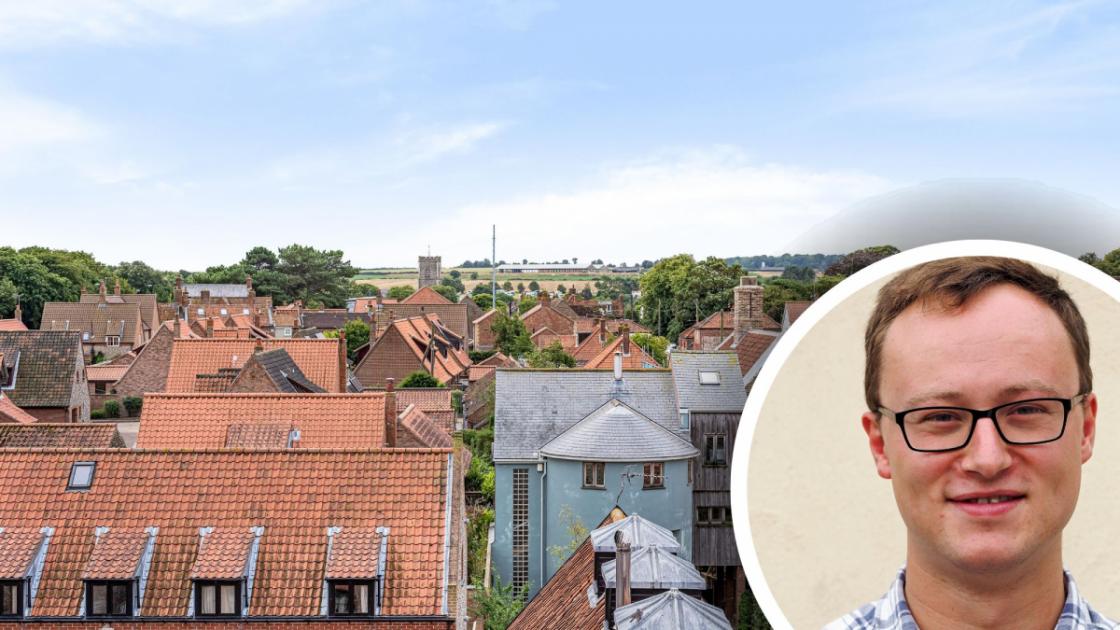 More housing would be a council leader's priority in addressing deprivation on the north Norfolk coast. northnorfolknews.co.uk/news/23299249.…