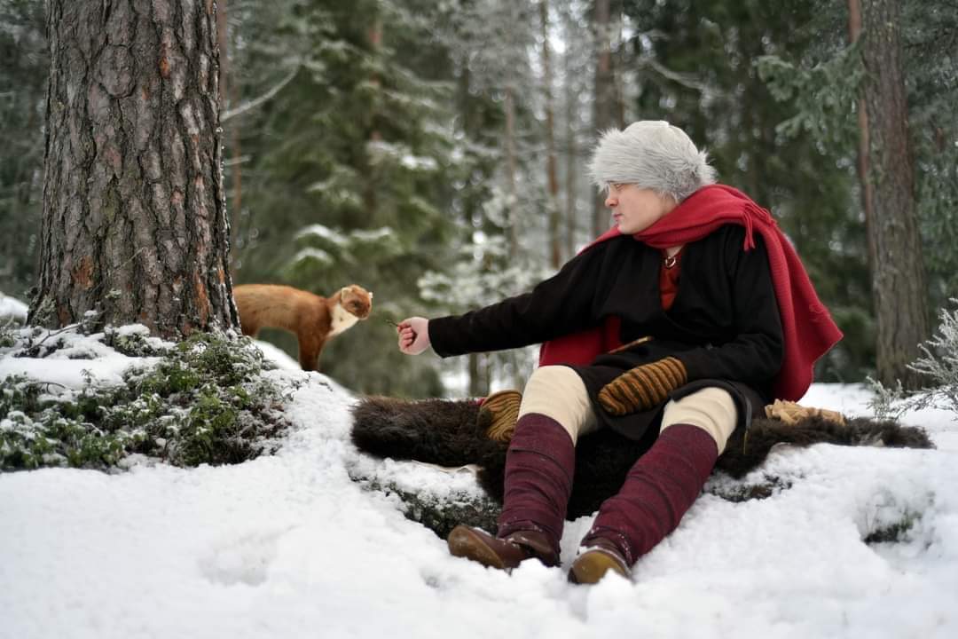 A new reenactor photo by me.
#vikingage #reenactment #pinemarten