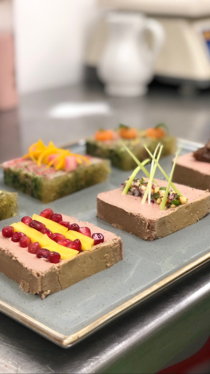 patchworkfoods's tweet image. Chefs click here 👇
patchworkfoods.com/catering 

#chef #menudevelopment #Christmasmenu  #SaturdayVibes