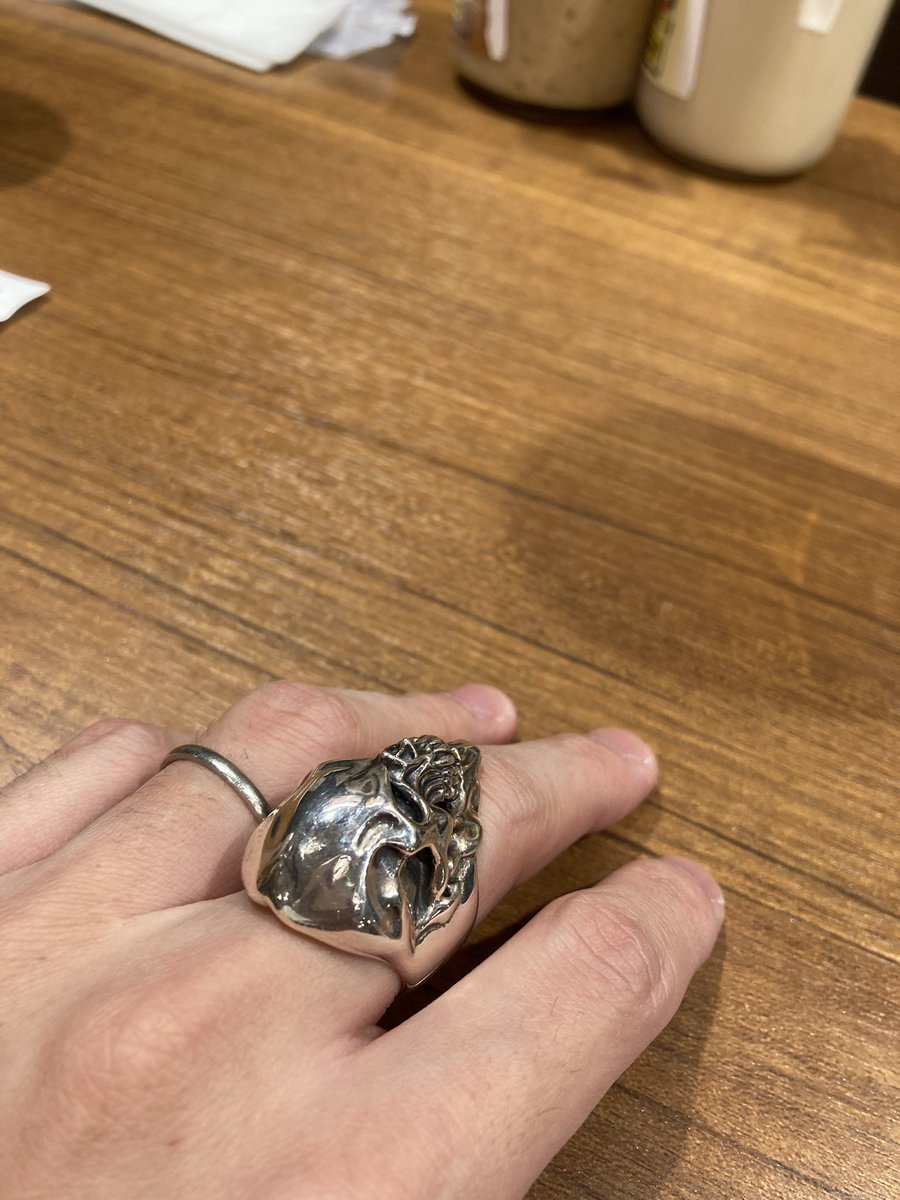 mugi573's tweet image. 左手はまだ寂しいので早く仲間増やしたい🥺

#SFDJP