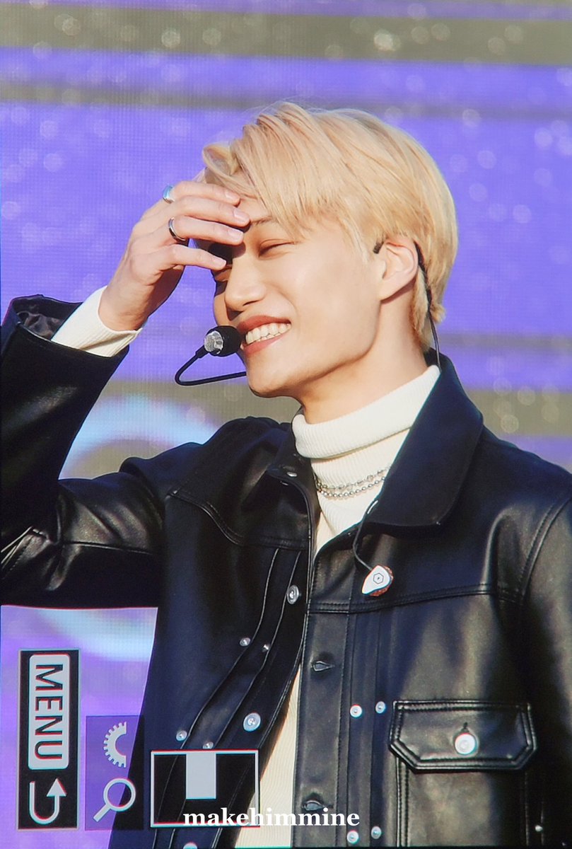 ErigomsBR's tweet photo. LINDOO!! #KAI durante o 2023 Suncheon Bay International Garden Expo's Boom UP. 💛
#SunKissedBoy_Kai https://t.co/fu5kW0VKX2
