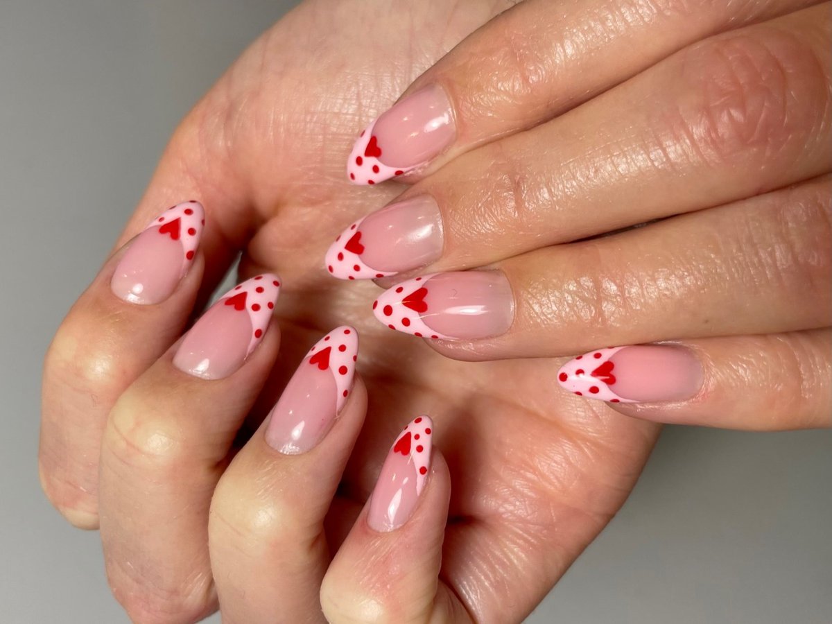 Are you looking for some Valentine's Day nail inspiration? <a href="/salonsystem/">salon system</a> nail expert Caroline Roberts, owner of Nail Fairy, explains how to recreate this cute design using Gellux products on BeautyServe.com

View the full step-by-step here: bit.ly/3X32COe