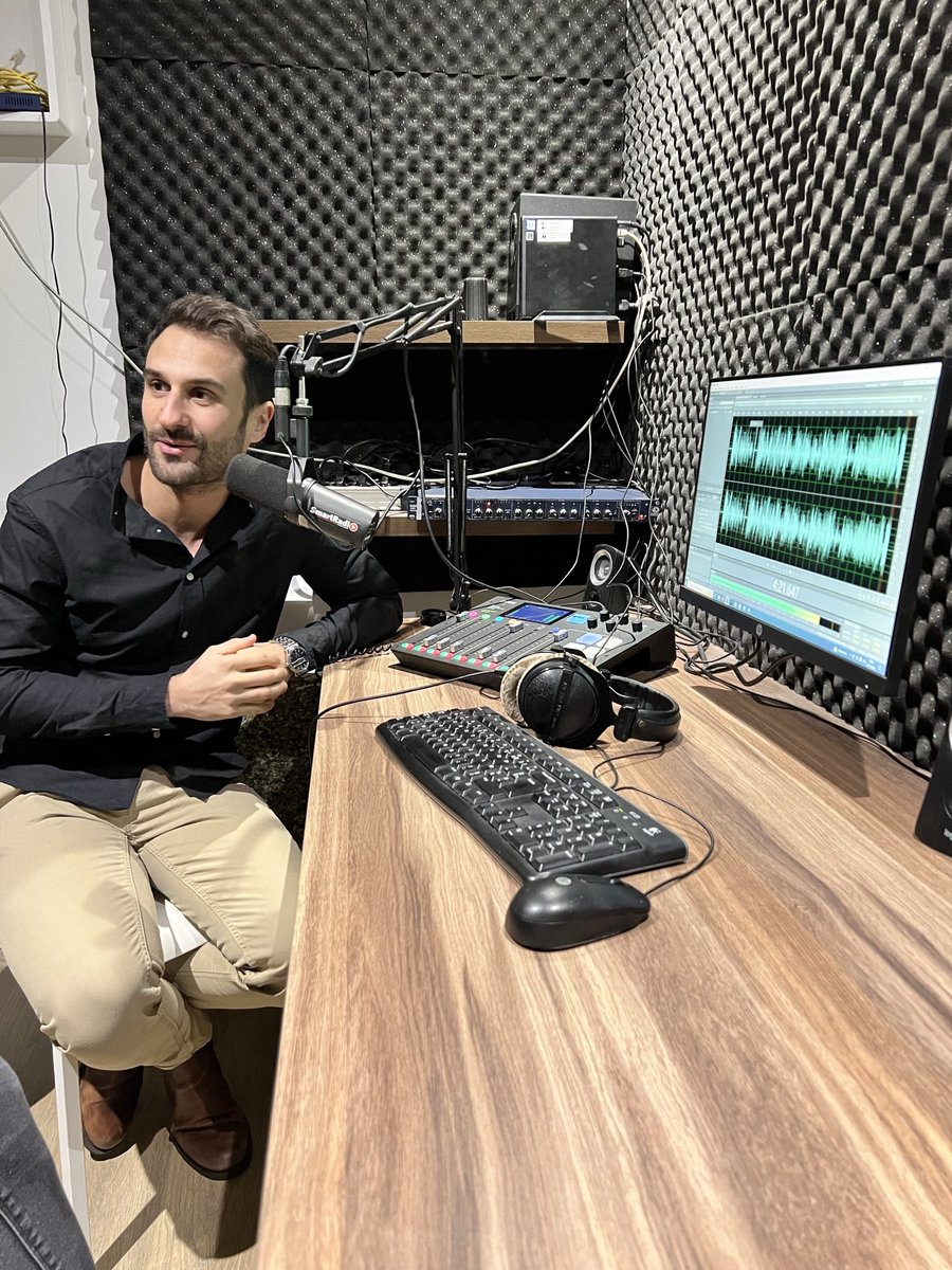 🎙️ En studio !
<a href="/GADDICTIONfr/">G-ADDICTION Jeunesse citoyenne</a> multiplie les initiatives pour faire avancer l’#EgaliteFH :
✅ + de 10000 bénéficiaires du village itinérant de l’égalité
✅ + de 1000 participants à l’escape game dédié
✅ de nouveaux modules pour les enfants
✅ le lancement des <a href="/BasketViolettes/">Les baskets violettes👟</a>