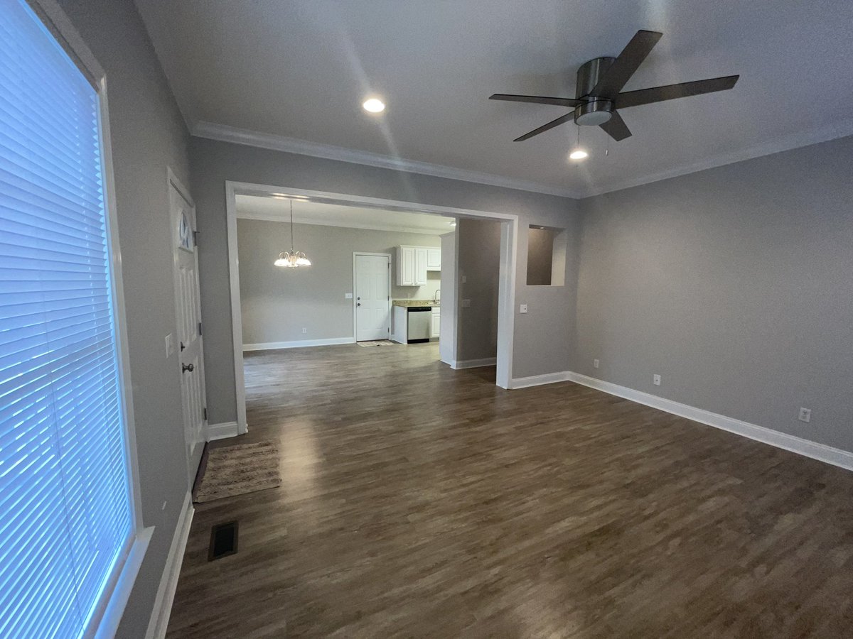 Kjarealtor's tweet photo. 🚨🚨NEW LISTING ALERT 
3212 Spiral Lane
Orion Hills Subdivision 
2 Bedrooms 2 Bathrooms
174,500.00 https://t.co/dQv2zBkVRr