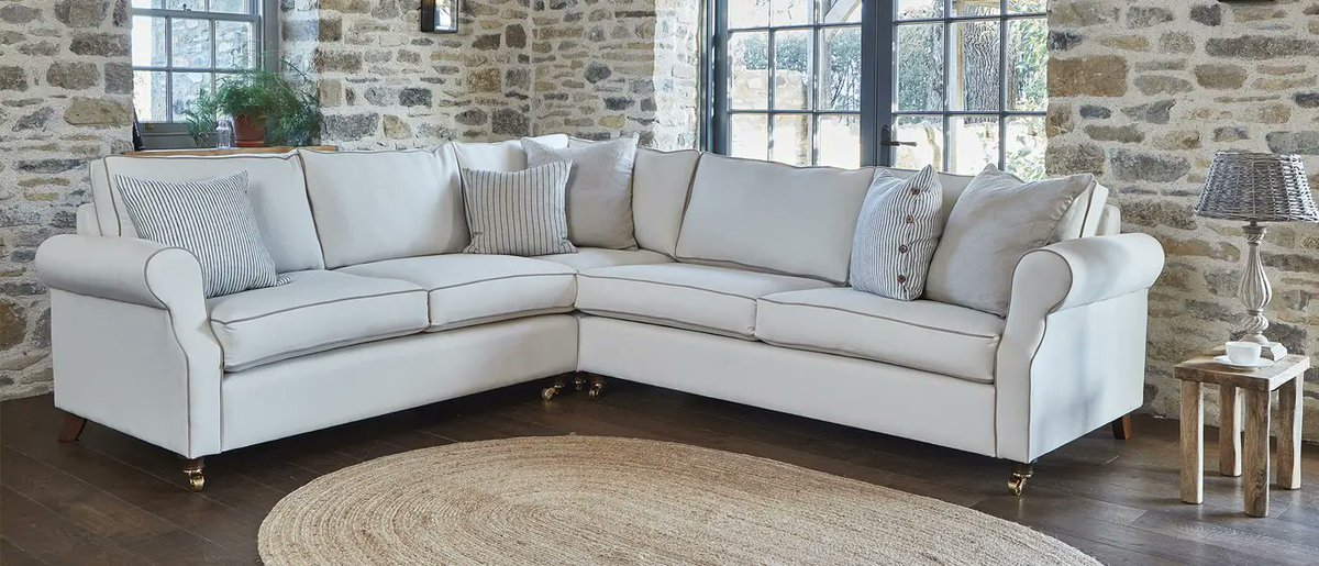 With deep seat cushions inviting you to sink in, the Kendal Sofa takes comfort to the next level. This traditional, compact sofa has chunky, gently sloping arms and is available in our extensive range of over 170 fabrics and leathers.