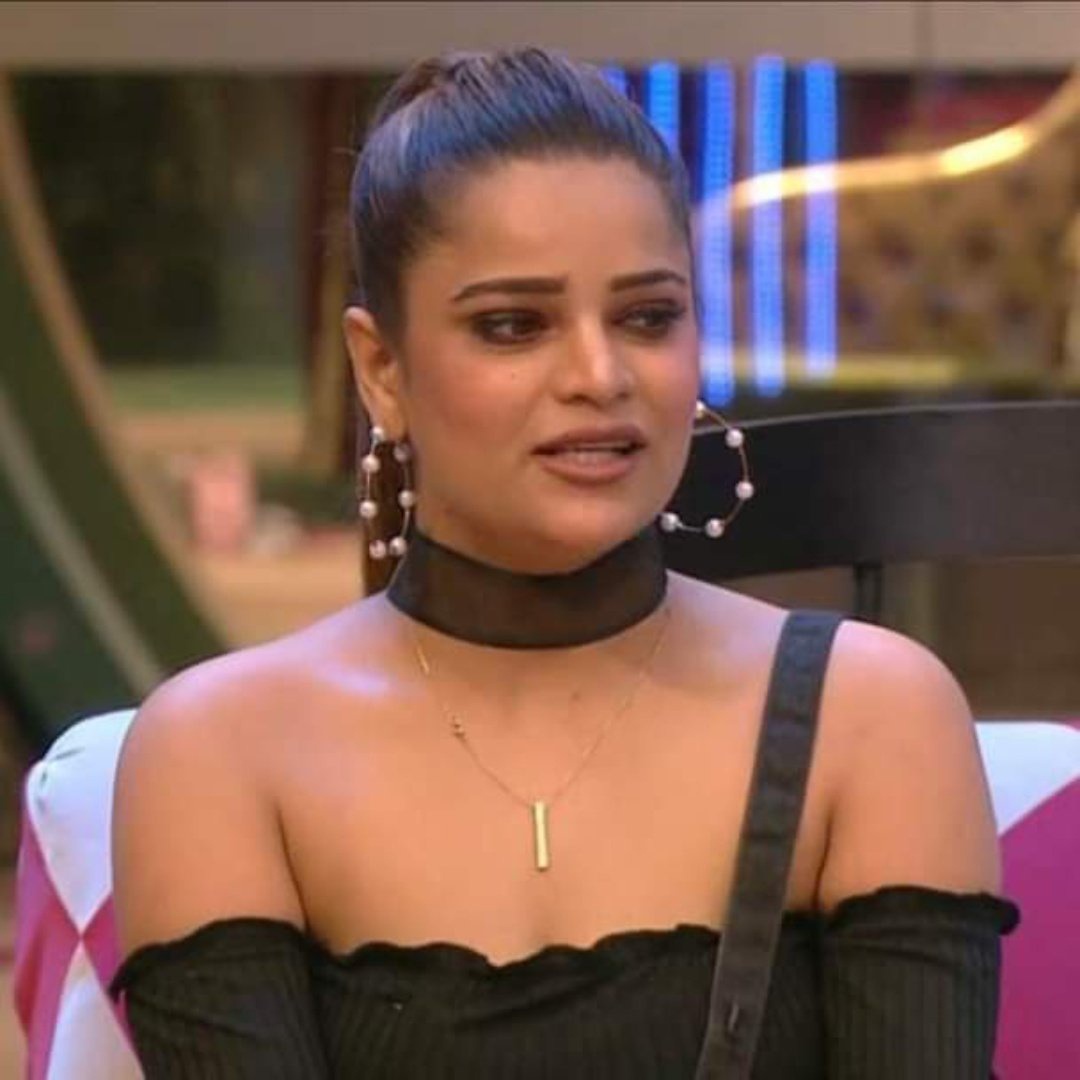 BiggbossKaTadka's tweet image. Who do you think is real among Archana and Shiv ?

Like for #ArchanaGautam 
RT for #ShivThakare 

#Biggboss16 #BB16 

Like.                       RT