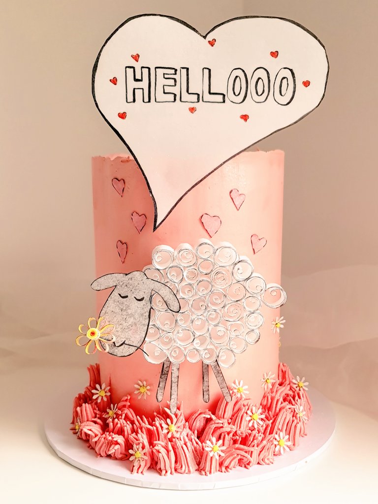 Ewe had me at hellooo 💕💕

Made using Saracino Wafer paper 
#cartooncake #comiccake #cakedesign